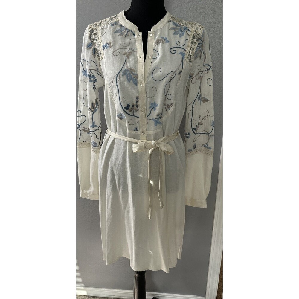 Tiny Womens Small Ivory High low Dress. Embroidered blue Floral Lace Back Sheath
